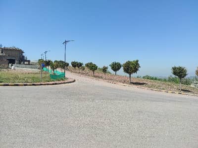 C Kanal Dead End Plot for Sale in Bahria Enclave Islamabad Possession & Utilities Paid