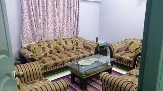 2 BED DD MAIN ROAD APARTMENT FOR SALE IN GULSHAN E IQBAL 13/D