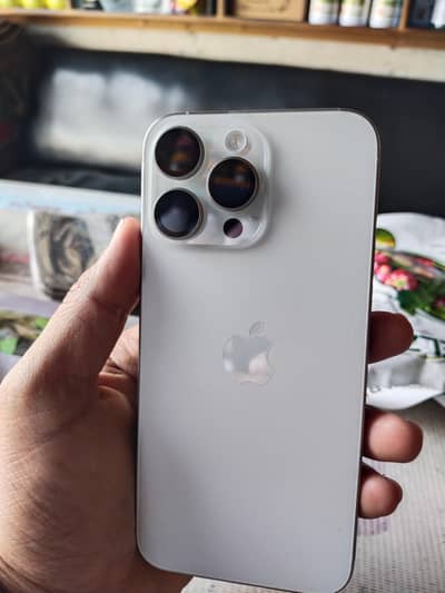 iphone 15 pro max pta  White titanium