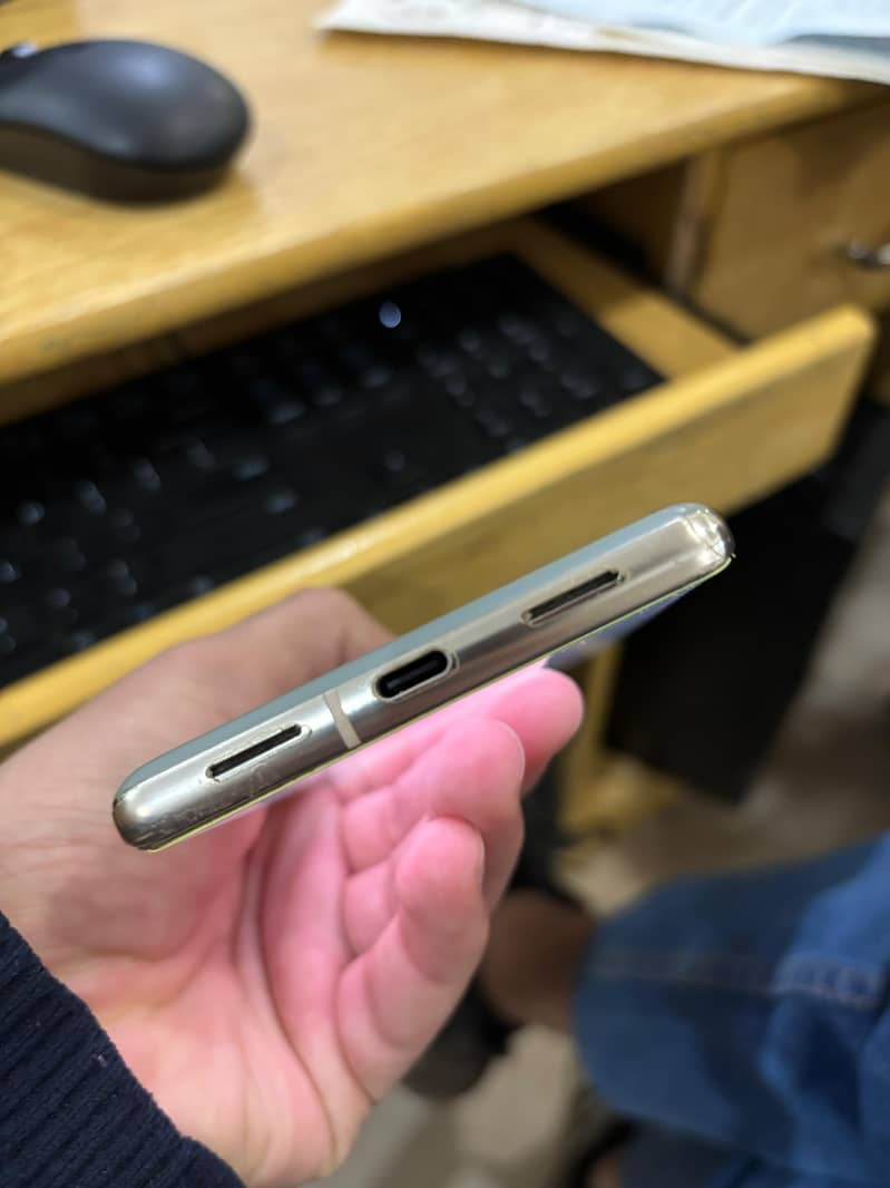 Google pixel 7 pro 3