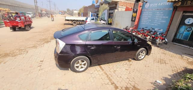 toyota prius 2013