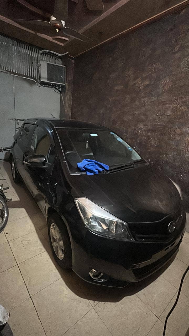 vitz 2011 model 15 7