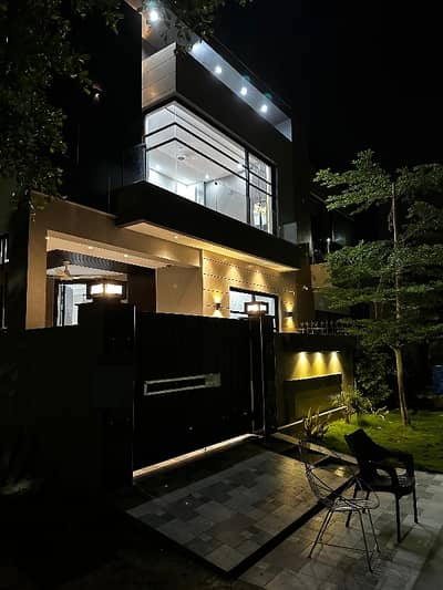 5-Marla Modern Style, Designer's House For Rent In Phase-5, DHA