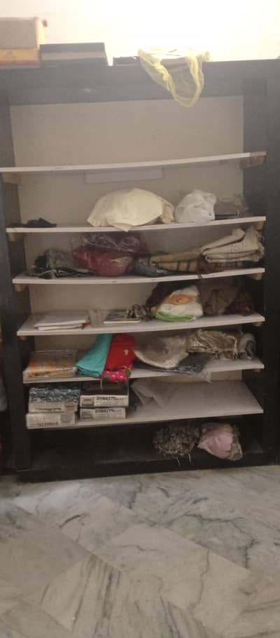 used as a wardrobes and reaking