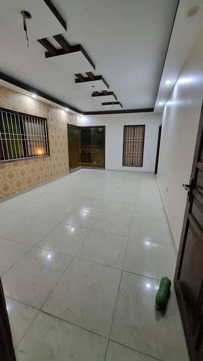 PORTION FOR SALE IN GULSHAN E IQBAL BLOCK 13 WITH ROOF