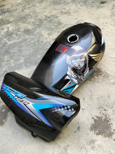 Honda 125 tanki and tapa1