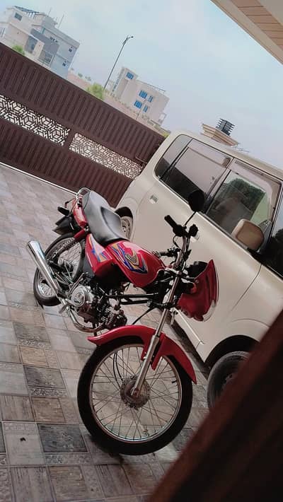 United 100cc 2025  Bike In good condition