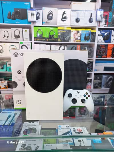 Xbox Series S 512GB Digital Edition | Xbox Console | Gaming Console