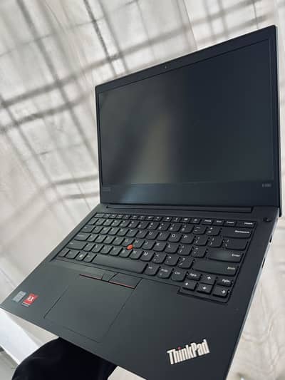 Lenovo Thinkpad i5 8th Gen