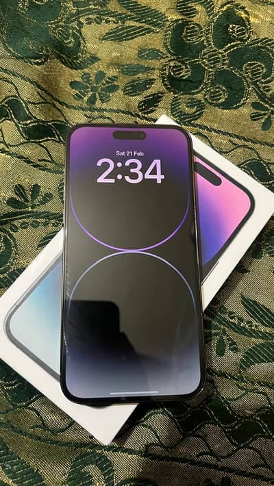 14 pro max 256gb LLA model  sim slot active