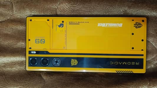 REDMAGIC 9 PRO PLUS BUMBLEBEE EDITION
