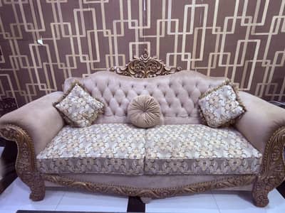 Beautiful sofa set