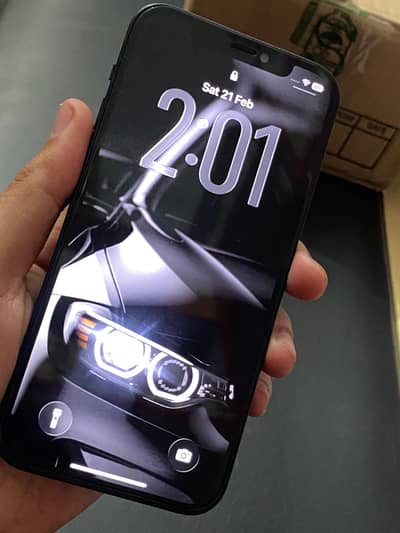 12 64  gb 87 battery. Good price urgent sale