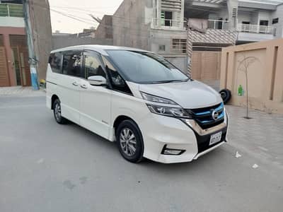 Nissan Serena 1200cc hybrid just like brand new car.