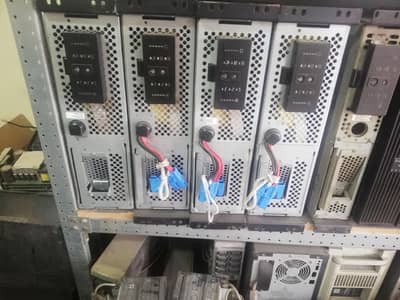 APC SMART UPS 3000XL 2700W PURE SINEWAVE BUILT IN STABLIZER BEST PRICE