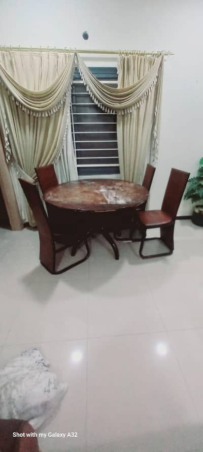 Dining Table with 4 matching Chairs