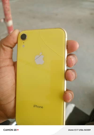 i phone xr 128GB