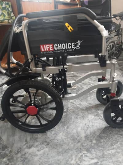 new wheelchair  serous person rabta kry