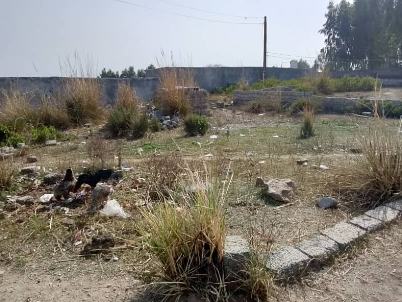 10 marla corner plot for shops 1