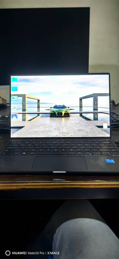 Dell XPS 13 9310 i5 11 gen with complete box