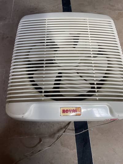 Royal Exhaust Fan – 8/10 Condition (Almost New)