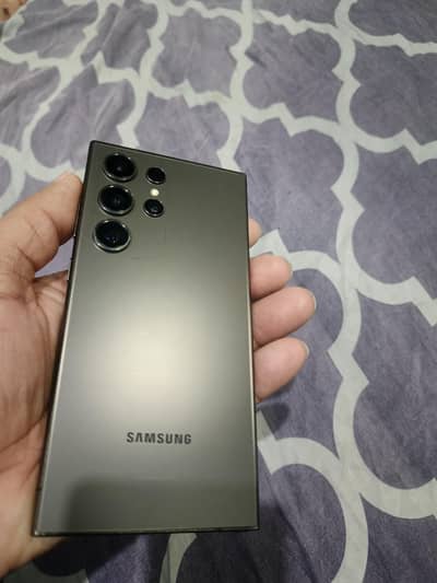 Samsung S24 Ultra 12/256 in good condition