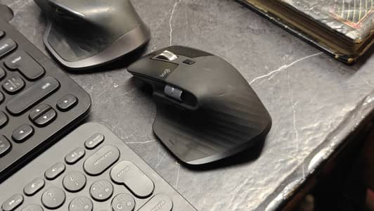 LOGITECH MX MASTER 3 WIRELESS MOUSE/BLUETOOTH MOUSE