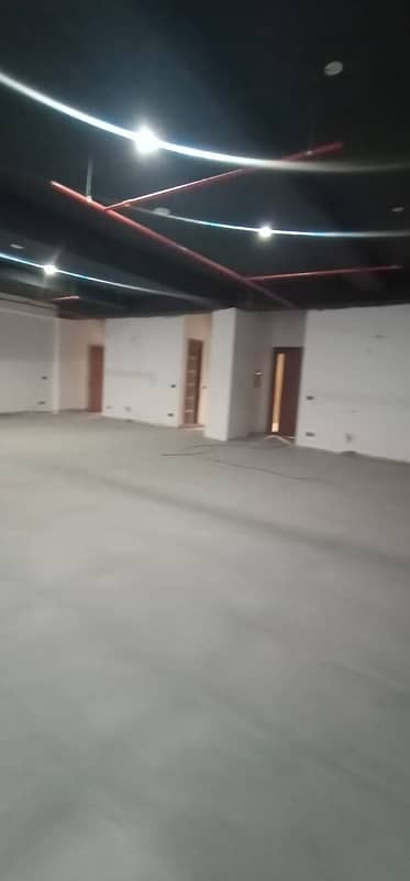 6000 Sq Feet Ground Floor Commercial Space For Rent