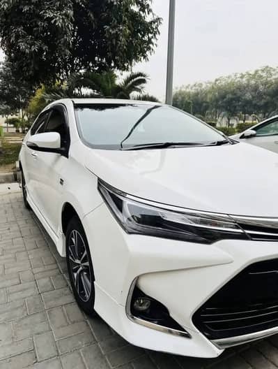 Toyota Altis Grande X 2021
