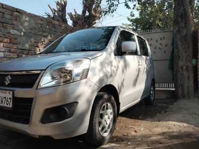 wagon r 2020 model for sale genun milage