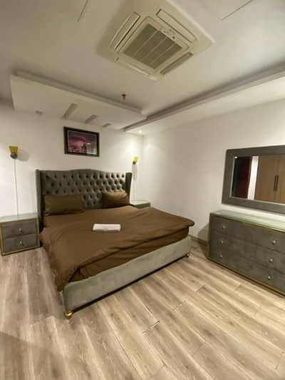 Lavish 03 Bed Apartment Gold Crest DHA Ph4 on per day rent