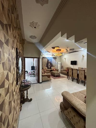 Beautiful Double Storey 400 Sq Yds