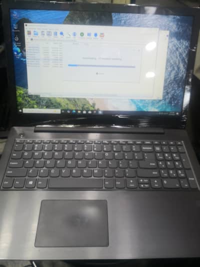 core i5 8th gen 8gb DDR4 256 SSD