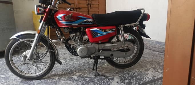 2024 model 125 almost total genuine