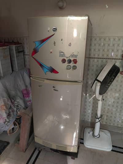 PEL 2300 IF Refrigerator – 240 Liters | Excellent Cooling | For Sale