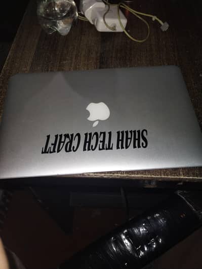 MacBook air 2015 core I 5