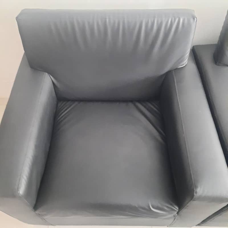 Black Sofa Set 3