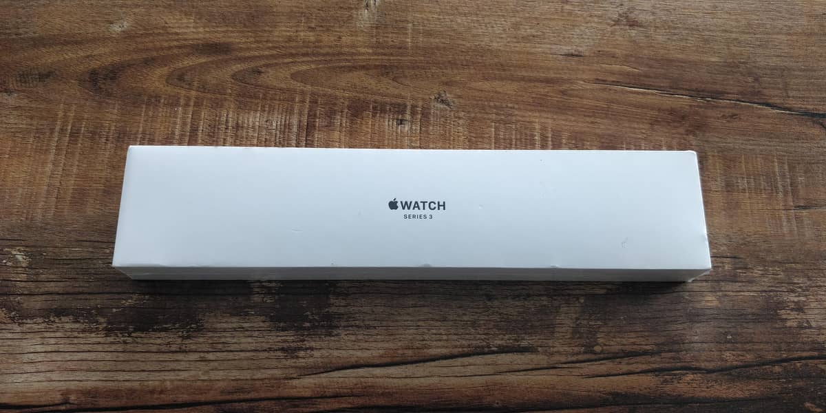 Apple smart watch 0