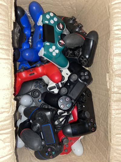 PS4 PS3 and PC original controller condition is 10/10 no any issue