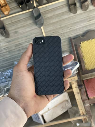 iPhone SE watarpak all original non Pta 64:gb