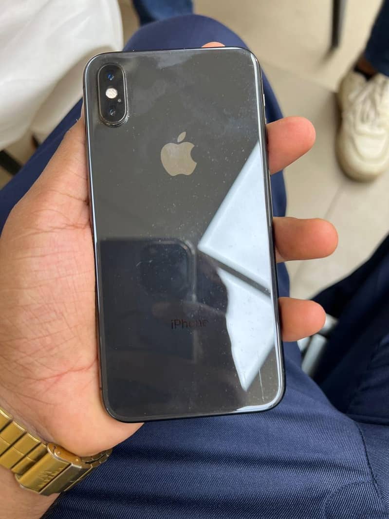 iphone xs 4