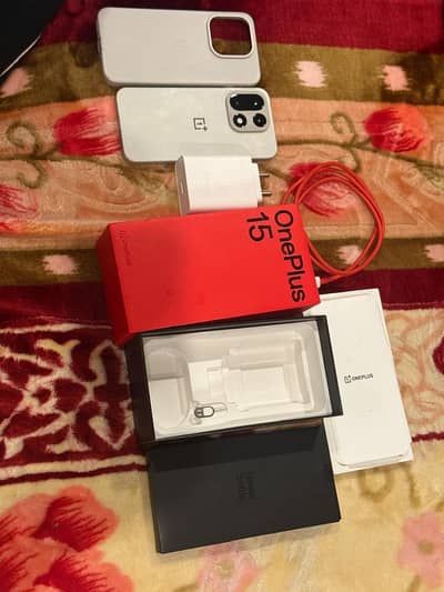 Oneplus 15 complete box
