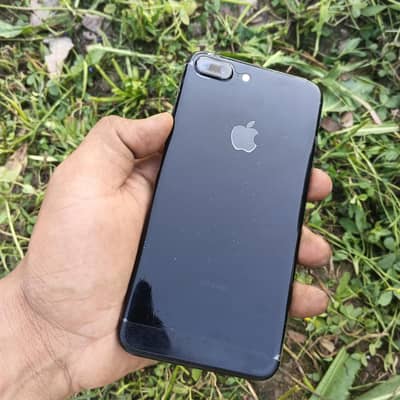 i phone 7 plus Pta Approved jet black color All ok  128 gb
