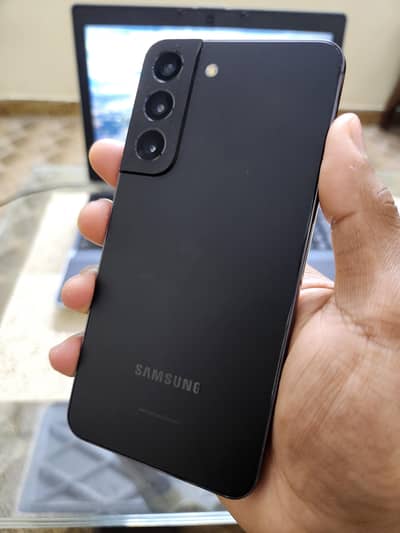 SAMSUNG GALAXY S22 (256GB+MPORTED+OFFICIALLY PTA APPROVED+8K SHOOT)