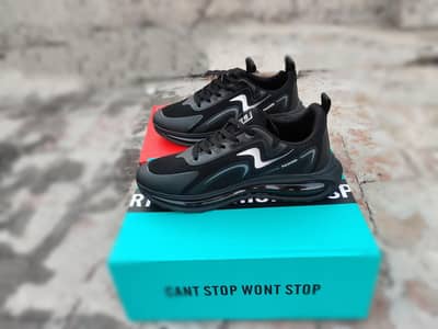 brand new running shoes jogger size 42 43 8/9/10 0316/1736/128