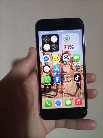 iPhone 7 128gb for sale.