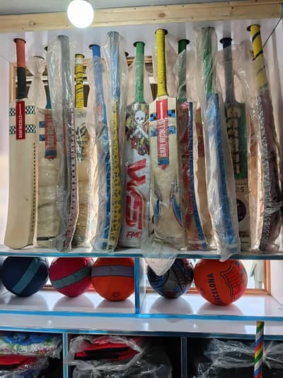 All types bat available contact me on WhatsApp