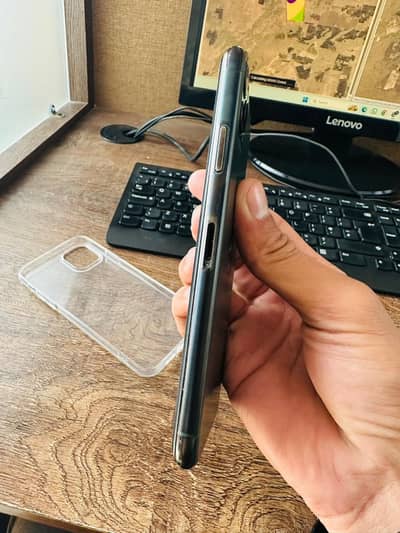 iphone 11 pro max metallic green both sims approved physical and E sim
