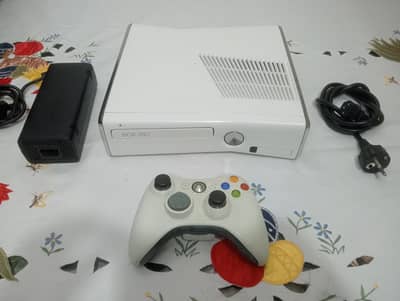 Xbox slim white edition American model 03086203041