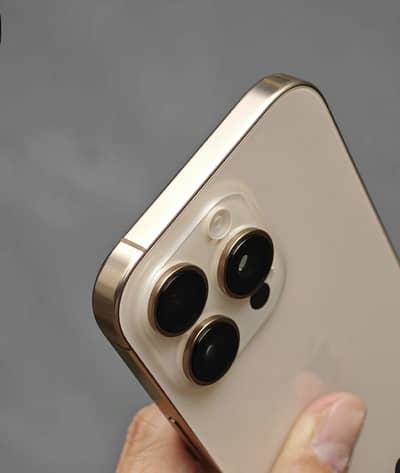 iPhone 16 pro max bypass